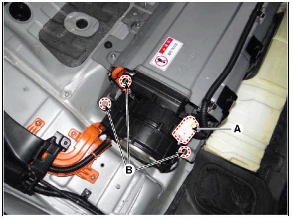 Cooling Fan #1 (High Voltage Main Battery)