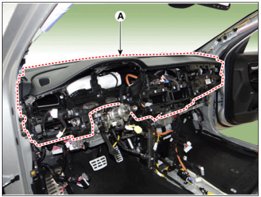 Crash pad main lower panel