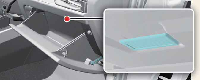 Glove box lamp