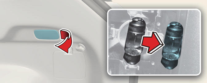 Replacing luggage lamp (Bulb type)
